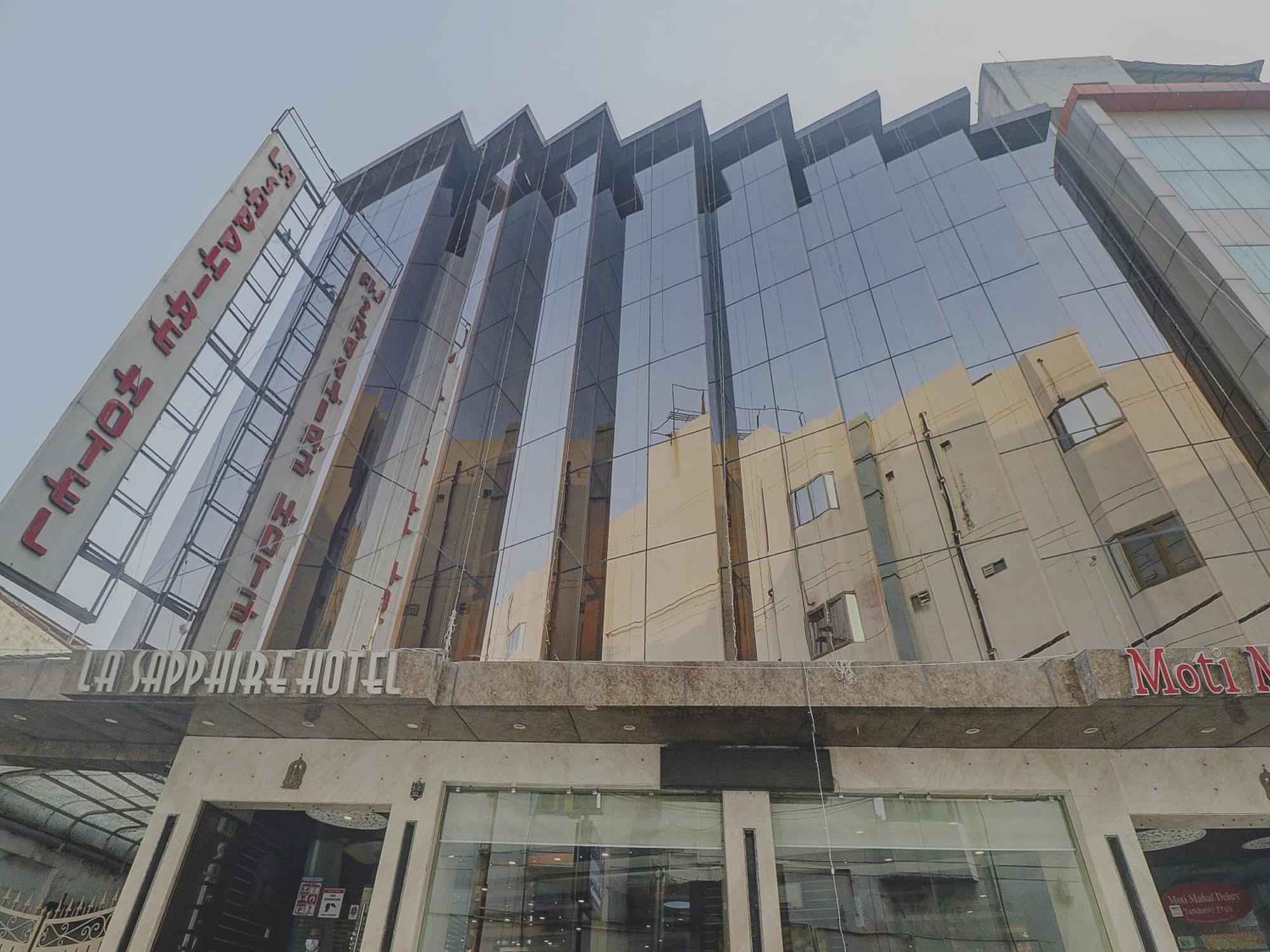 Townhouse 517 La Sapphire Near Delhi Airport Hotel Új-Delhi Kültér fotó